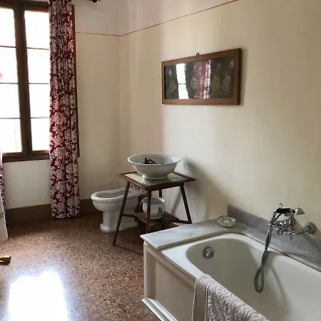 Sleeps 16 Air Con Wifi Villa