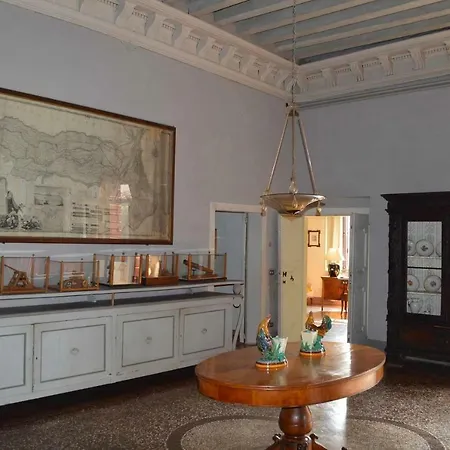 Sleeps 16 Air Con Wifi Villa Este