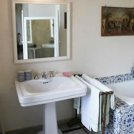 Villa Sleeps 16 Air Con Wifi Este