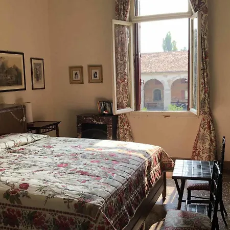 Sleeps 16 Air Con Wifi *